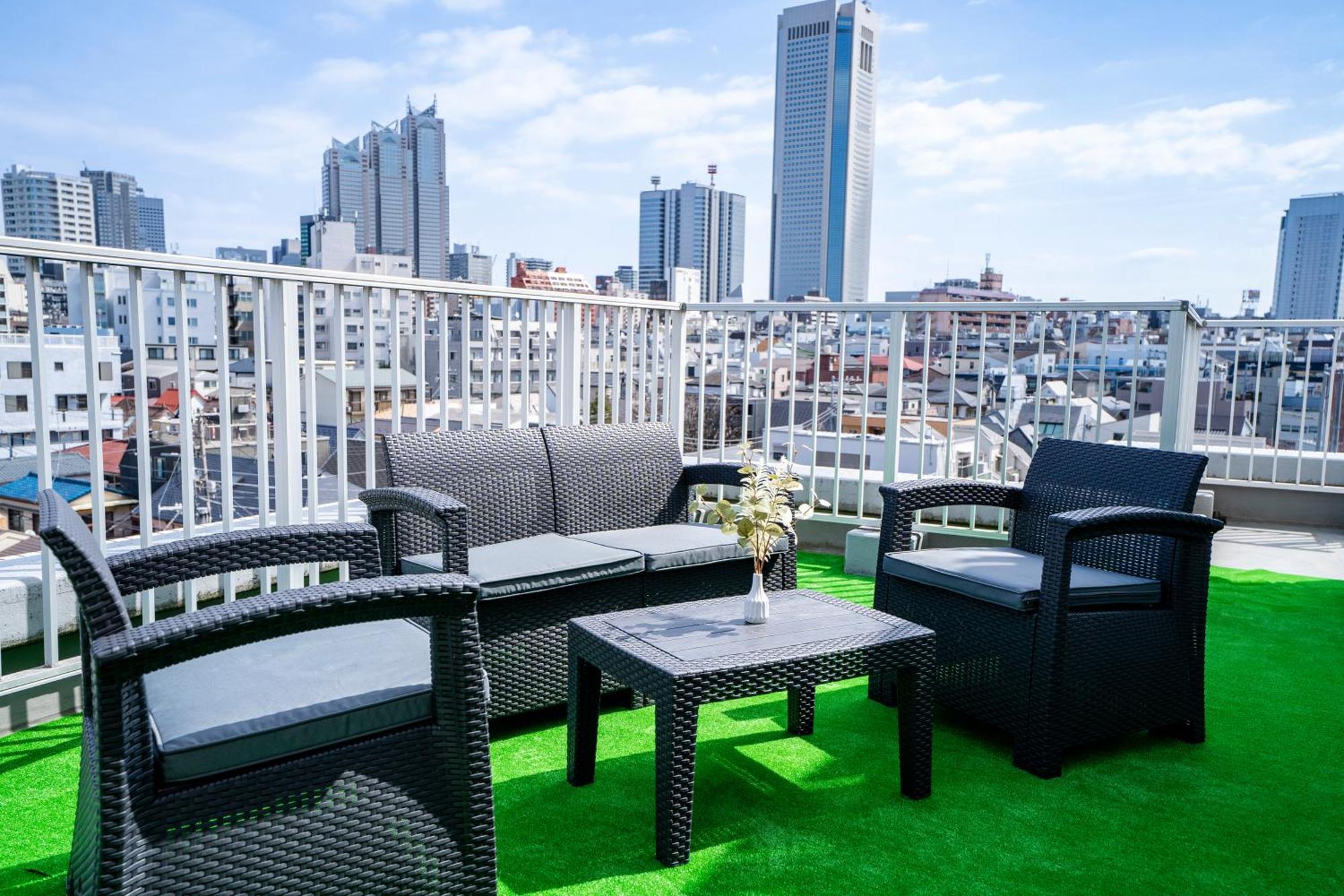 6th Floor 602 With Elevator, 700 Meters Walk From Nishi-shinjuku Gochome 4 Minutes To Shinjuku, 75 Square Meters 30 Square Meters Of Large Balcony Präfektur Tokio