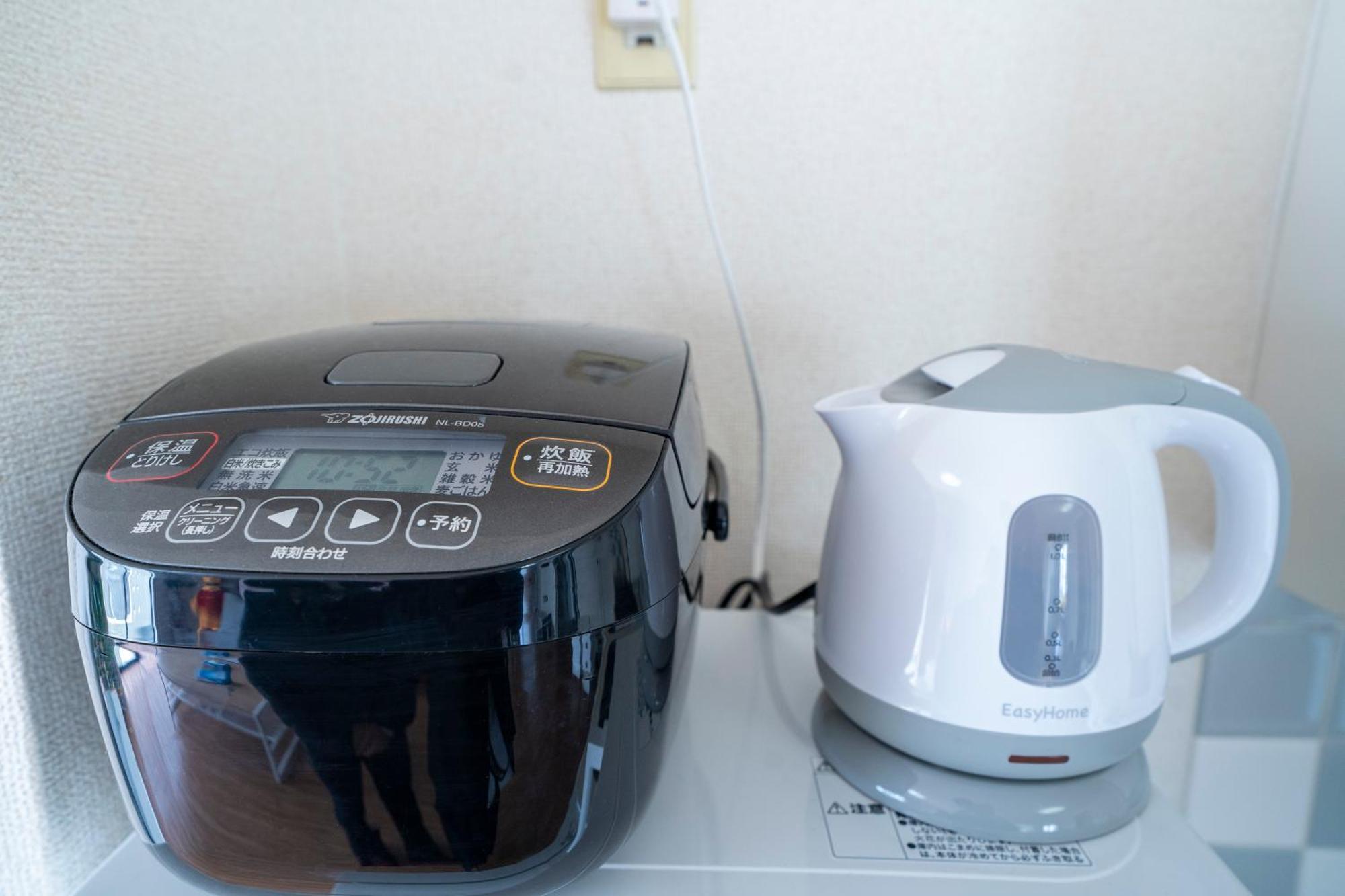 6th Floor 602 With Elevator, 700 Meters Walk From Nishi-shinjuku Gochome 4 Minutes To Shinjuku, 75 Square Meters 30 Square Meters Of Large Balcony Apartment *