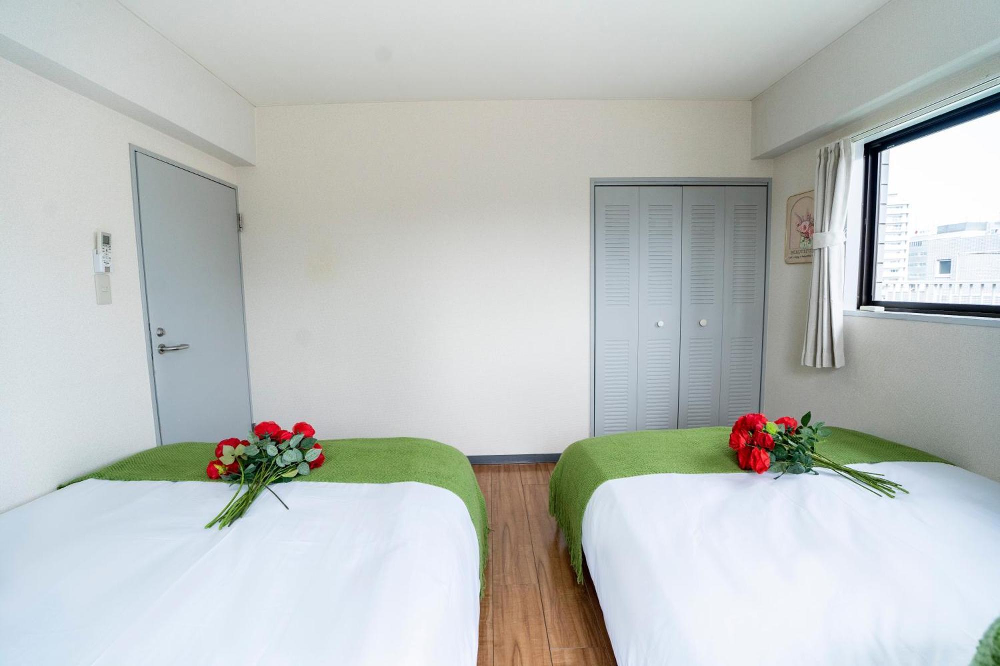 6th Floor 602 With Elevator, 700 Meters Walk From Nishi-shinjuku Gochome 4 Minutes To Shinjuku, 75 Square Meters 30 Square Meters Of Large Balcony *