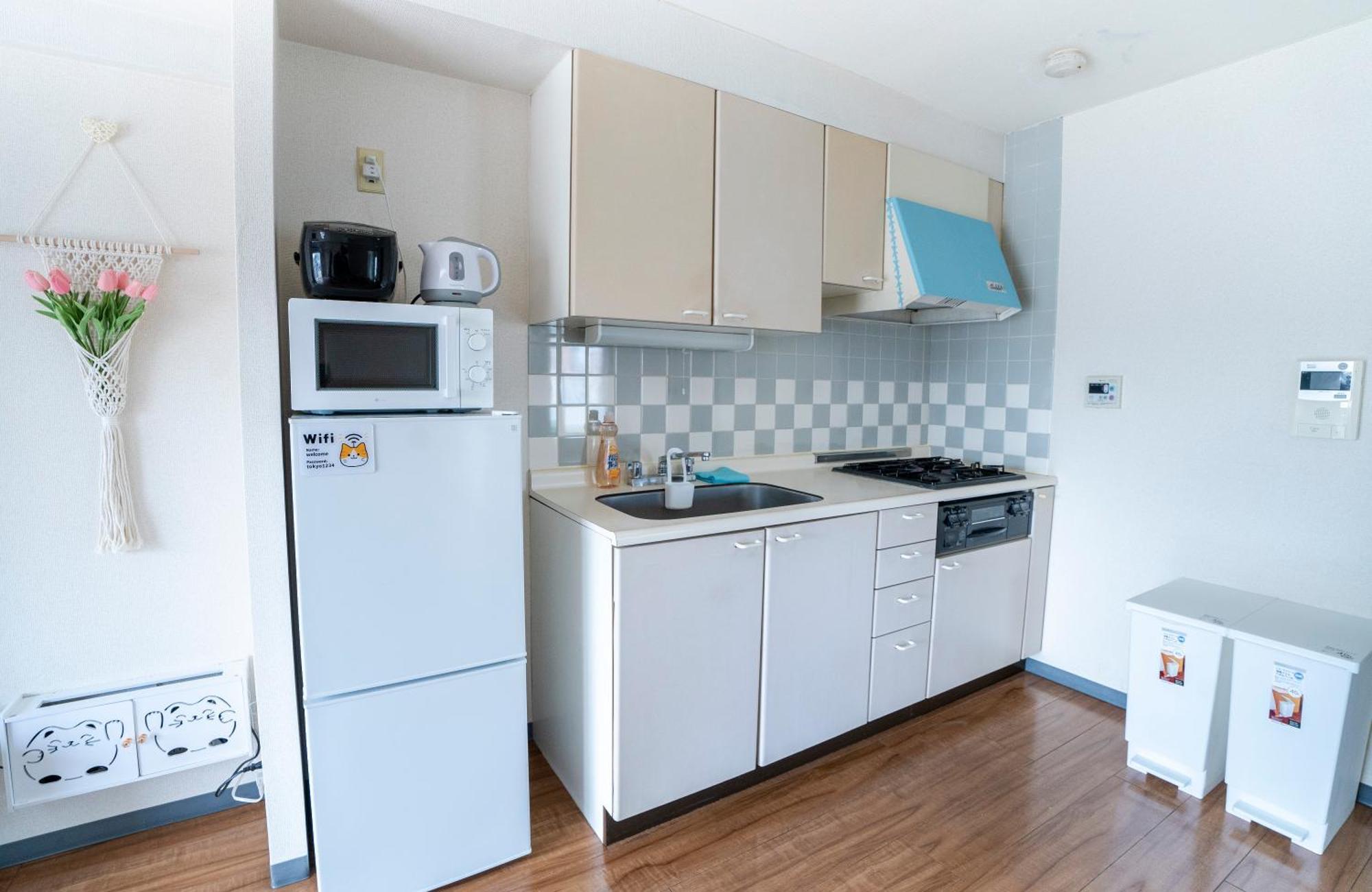 6th Floor 602 With Elevator, 700 Meters Walk From Nishi-shinjuku Gochome 4 Minutes To Shinjuku, 75 Square Meters 30 Square Meters Of Large Balcony Präfektur Tokio
