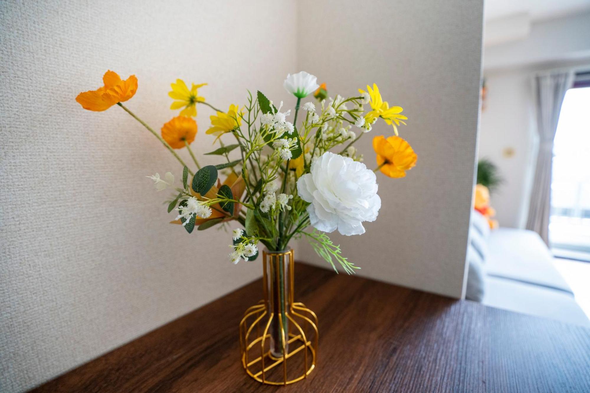 Appartement 6th Floor 602 With Elevator, 700 Meters Walk From Nishi-shinjuku Gochome 4 Minutes To Shinjuku, 75 Square Meters 30 Square Meters Of Large Balcony